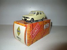 RENAULT 6 R6 Beige Creme de