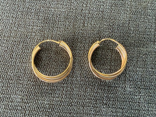 Boucles oreilles créoles 3 - d'oreilles,