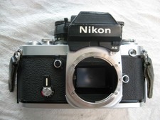 Nikon F2 AS chromé en bon état. Usage amateur seulement.