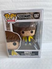 Neuf en Boîte Funko Pop Vinyle #1067 Mikey Avec Carte Figurine The Goonies Films