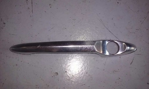 Poignee porte avant gauche - avant,