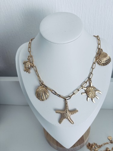 Collier coquillages neuf - collier,