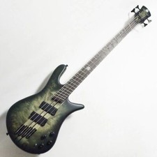 Guitare basse électrique