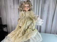 Poupée d'artiste poupée de