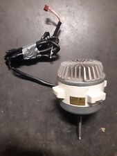 Moteur ventilateur Daikin      REF: EQYW04ADK         2P581149-1