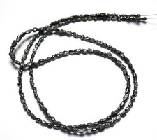 Perles en diamant brut naturel