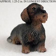 Figurine mini peinte la - À,