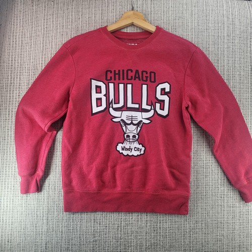 Chicago bulls sweatshirt - bulls,