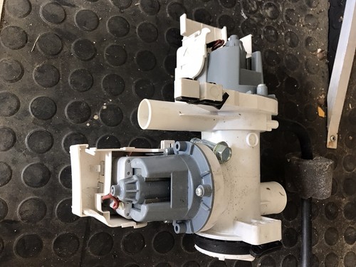 Pompe eau machine - a, laver