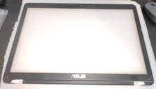 Asus X751MD - Plasturgie