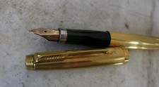 STYLO PLUME PARKER 75 PL. OR -