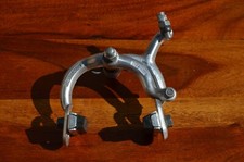 Etrier de freins avant