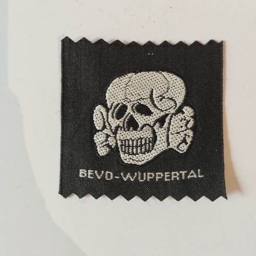 Têtes mort hussard bevo - têtes,