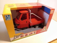 Italeri 69001 I Vespa Piaggio APE Cross Country rouge 1/12 N+B