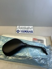 1 rétroviseur droit yamaha