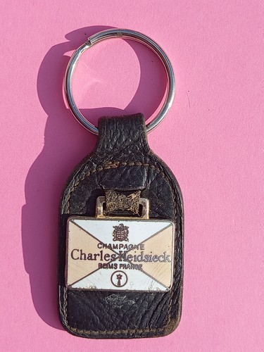 Porte clés métal émaillé - clés,