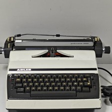 Machine À Écrire Adler