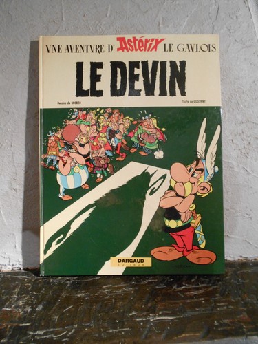 Asterix devin e - devin, 1972