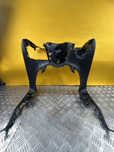 Tablier avant pour yamaha - avant, t