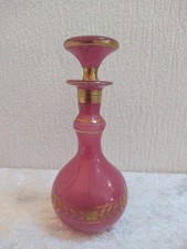 Exceptionnel Flacon en opaline de cristal ‘gorge de pigeon’, XIXème siècle N°2