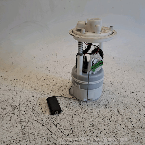 Pompe essence avec - à,