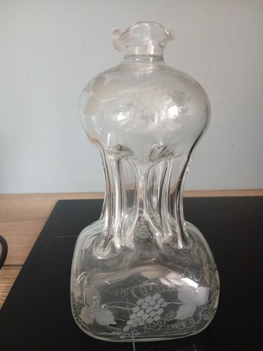 Carafe hollandaise sablier