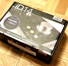 Audient ID14 USB Audio Interface Microphone Préamplificateur Câble & Boîte...