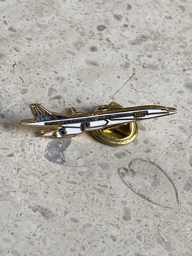 Pin avion - avion, •