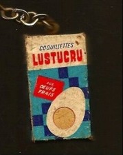 02 : PORTE CLES FIGURINE BOITE