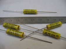 Lot x 10 : Condensateur Axial