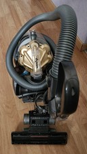 Aspirateur traineau Dayson