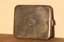 étui à cigarettes ancien en argent.