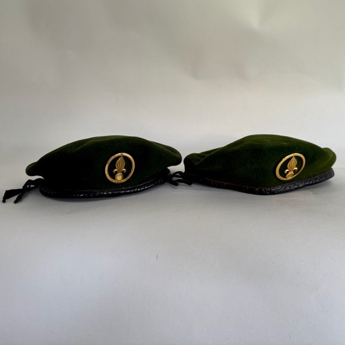 Lot foreign legion berets - lot,