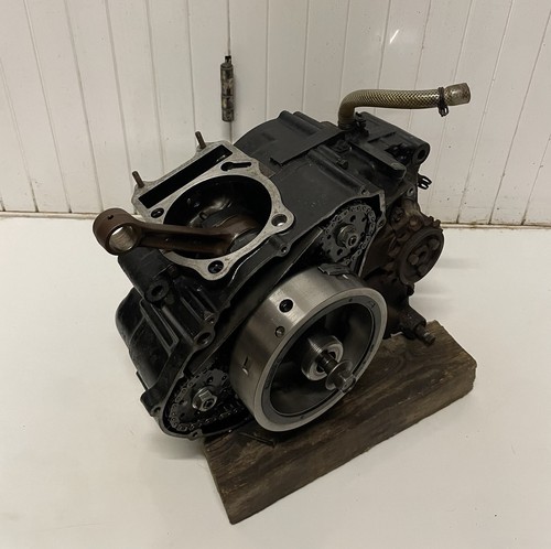 Bas moteur suzuki - bas, 650