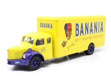 Berliet GLR8 fourgon  "Banania" CORGI