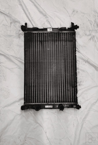 8200357536 radiateur renault - radiateur,