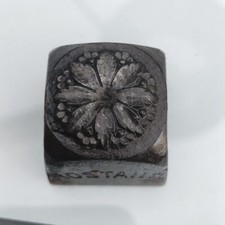 OUTIL MATRICE A EMBOUTIR EN