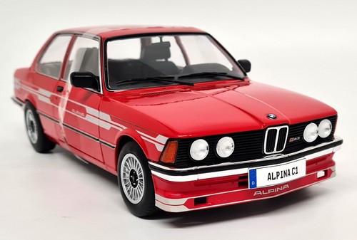 Solido bmw 323i - 1/18,