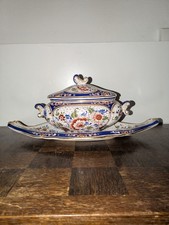 Soupière Et Son Dormant Poterie Signée Clamecy , Peint A La Main N°1225