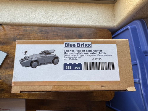 Blue brixx aliens drop ship - brixx,