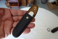 Couteau onglier  Ancien Issard Vintage bel état avec étui.