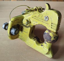 Crochet d'attelage mixte