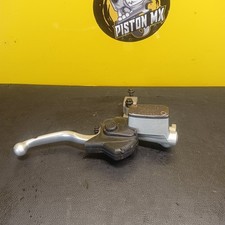 MAITRE CYLINDRE DE FREIN AVANT