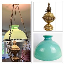 SUSPENSION ANCIENNE GLOBE EN OPALINE VERT FIN XIXE