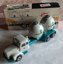 Tekno #453 Scania-Vabis Cement