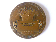 ANCIENNE MÉDAILLE D'AGRICULTURE BRONZE SCIENCE ET LABEUR SIGNÉE