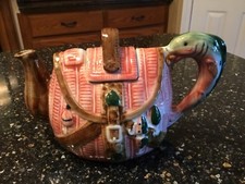 FISHING BASKET WITH SALMON