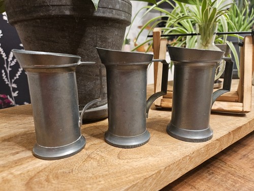 Mesure étain estampillé - mesure,