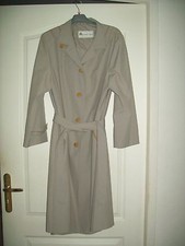 Bel imperméable CLAUDE HAVREY taille 48 quasi neuf