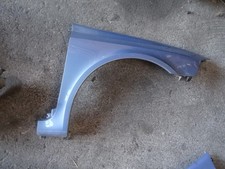 Aile avant droite pour Laguna II Phase 2 (BG) Berline